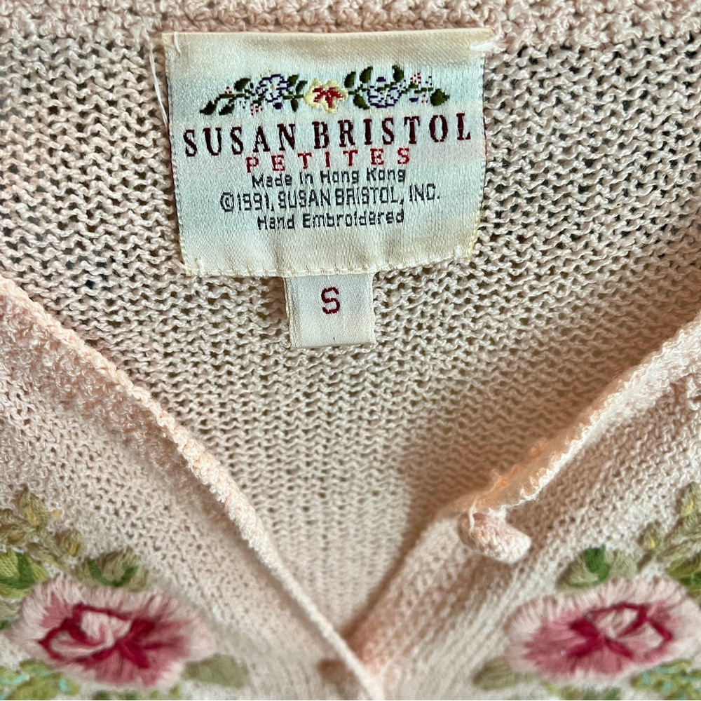 Vintage 90s Cottagecore Hand Embroidered Pink Knit Cardigan Sweater size SP - Picture 5 of 6